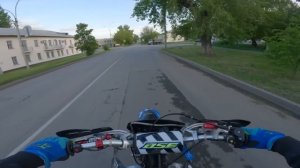 ДРАЗНИМ ДПС И КАТАЕМСЯ ПО ГОРОДУ // ПОКАТУШКА НА ПИТБАЙКАХ С ДРУГОМ