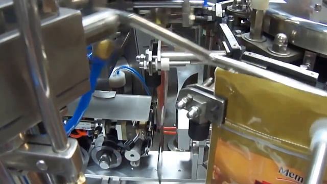 ФАСОВОЧНОЕ ОБОРУДОВАНИЕ ФАСОВКИ В ДОЙ-ПАК / РЕТОРТ ПАКЕТ, АВТОМАТ УПАКОВКИ , СТАНОК РОЗЛИВА смотреть онлайн