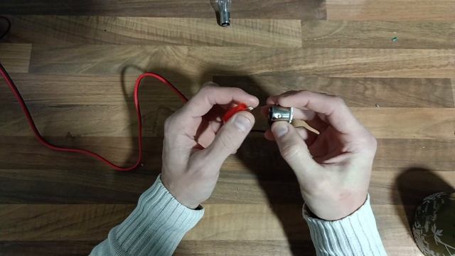 Replacing classic motorcycle bulbs with LED! смотреть онлайн