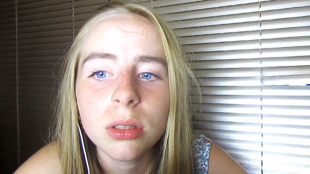 ASMR Книга на ночь Ледяная корона  Помогу тебе уснуть  The book for the night Ice crown .