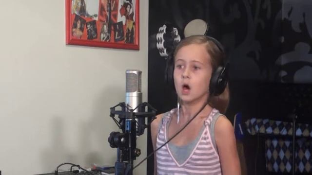 студияАльМак Агупова Моника Rolling In The Deep смотреть онлайн