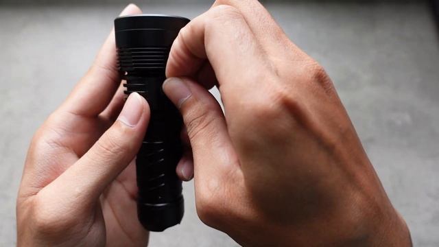 Wildtrail WT1M sst40/xhp50.2 - Đèn pin siêu sáng đáng mua nhất phân khúc 500k | Light For Life смотреть онлайн