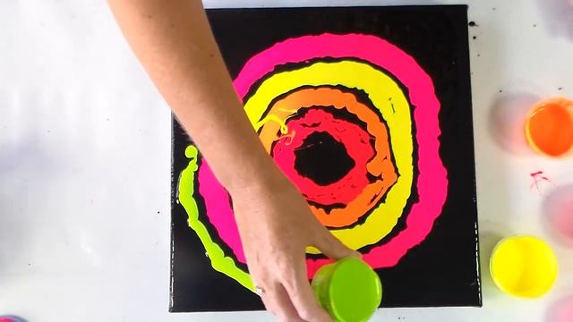 Neon and black starburst swipe смотреть онлайн