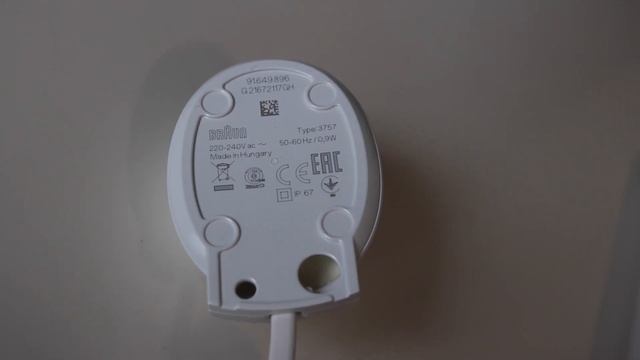 Oral-B iO Series 4 - Unboxing, Test & Cleaning смотреть онлайн