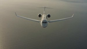 Bombardier Global 8000 | Fastest, Longest range business jet unveiled!