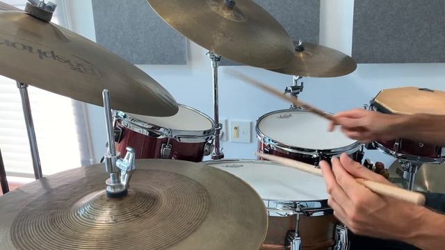 How to Phrase in 3 Over 4 (Triplet Solo Fill) / Minute of Drums / More Minutes 5 смотреть онлайн