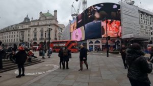 London Walking Tour - Piccadilly to Regent Street  | Central London Walk [4K]