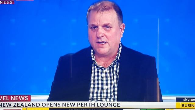 Latest Travel Daily segment on Sky News Business смотреть онлайн