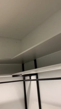 Открытая гардеробная система лофт