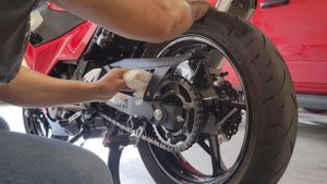 Kawasaki Ninja 400 Chain Cleaning and Lubing