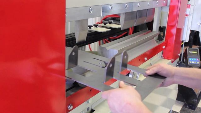 Press Brake Practical Accuracy Test смотреть онлайн