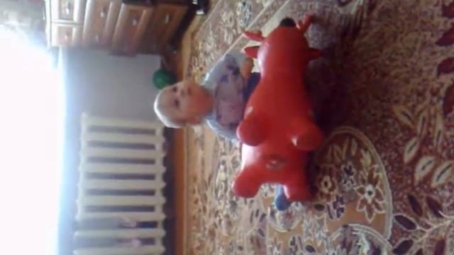 На коне!!!)))))))))))) смотреть онлайн