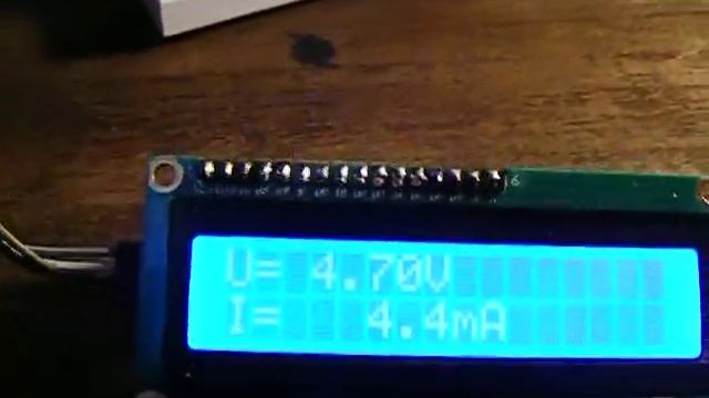 masurare curent si tensiune cu INA219 si Arduino смотреть онлайн