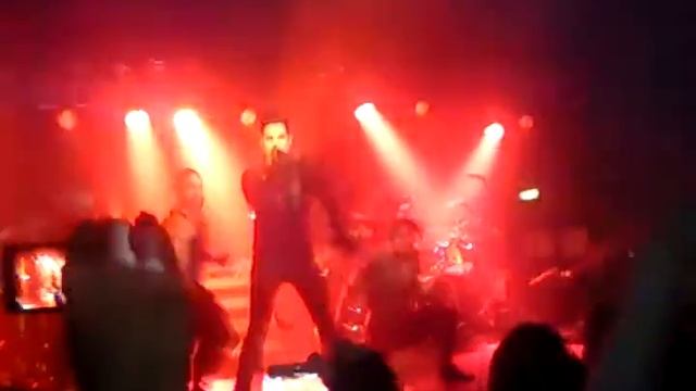 Adam Lambert Munich - Kiss Tommy смотреть онлайн