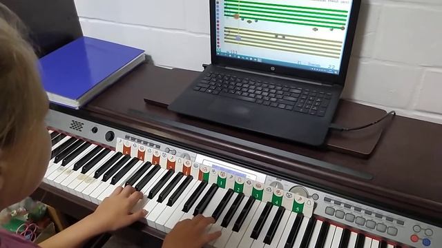 Учимся читать ноты с программой Софт Моцарт, Таня, 9 лет смотреть онлайн