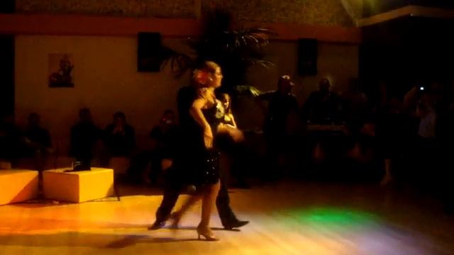 Luis Vazquez  Melissa Fernandez Mas Salsa Brava