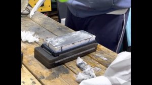 Victorinox kitchen knife sharpened with Taidea combo stone 400/1000.