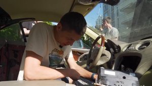Пацан купил Мерс SL за 350тр. Но, есть нюанс…