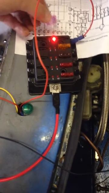 vauxhall mini LED fuse box смотреть онлайн