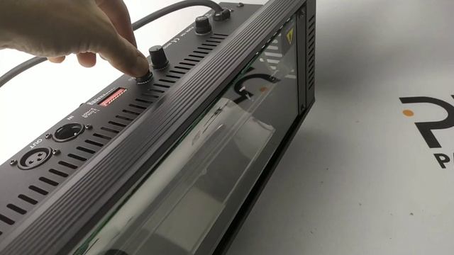 Strobe lamp 1500 Watt DMX смотреть онлайн