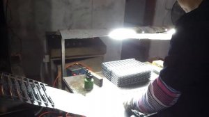 Производство каркасных щеток стеклоочистителей.