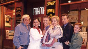 Сериал Дежурная аптека - 4 сезон 26 серия / Farmacia de guardia