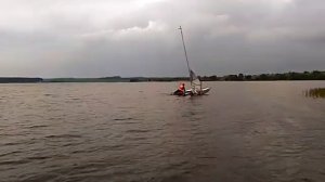 Самодельный парусный Катамаран "Робинзон" 01. Первый спуск на воду 02
