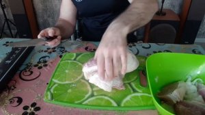 Satake Bunka -шеф - нож из Японии!!! Как дядя Миша расправился с мясом для шашлыка.