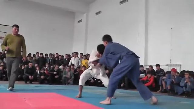 Гуштини милли байни чавонон Абдулботини Хайриддин 2021 смотреть онлайн