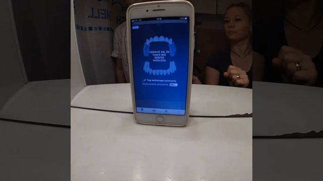 Oral-B Genius 8000N White смотреть онлайн