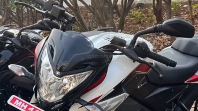 2023 Bajaj Pulsar NS200 VS Yamaha MT-15 V2 Comparison🤩|Mileage, Speed & Features💥|epicroads смотреть онлайн