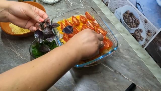 Я никогда не ела такой ВКУСНОЙ РЫБЫ! Быстро и Просто ! РЫБА С ОВОЩАМИ в сметанном соусе!