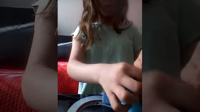 Jak zmyć brud z szczoteczki do zębów смотреть онлайн