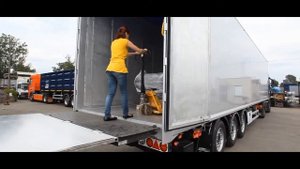 Полуприцеп с фронтальной системой разгрузки Бодекс  с гидролифтом