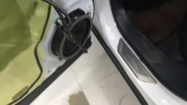 Quá trình nâng cấp loa Helix L62C.2 🇩🇪 Toyota Cross 2022 Cải thiện toàn bộ các dải âm ô tô L6x.2 смотреть онлайн