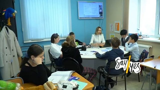Как выбрать школу английского для ребёнка? Журналист Индира Якубова отправляется в Say Yes!