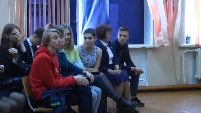 Накануне состоялась встреча Андрея Бунева и Светланы Семеновой со школьниками. смотреть онлайн