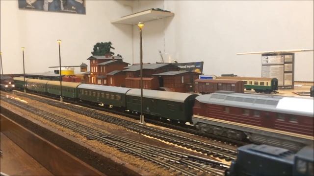 Ludmilla BR 131 / BR 132 DR Vergleich Piko-Sound und Henning-Sound H0