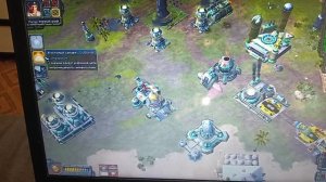 не большой подарок другу в Ред Алерт 3