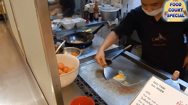 Amarin Plaza Food Court review смотреть онлайн