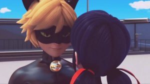 леди баг❤️ и супер кот🐈 поцелуй любовь раскрытие личности 😨