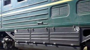 И снова наш знакомый Украинец  2ТЭ116 - 532, он же Боинг, он же Фантомас.