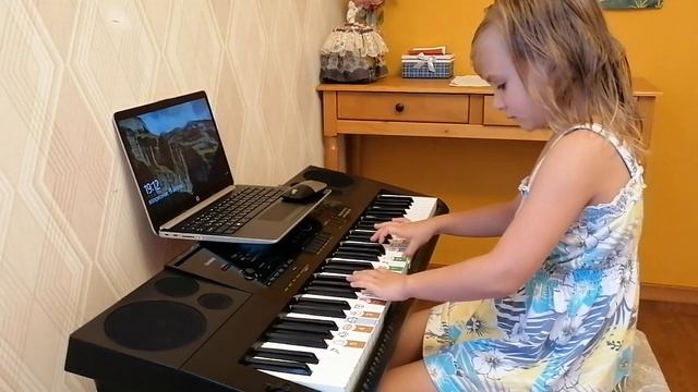 Soft Mozart Academia: Ульяна(6), хроматическая гамма(Белый кот, Чёрный кот, Мышка) смотреть онлайн