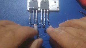 d1047 & b817.Ultra bass. Powerful amplifier. Using Transistor d1047 & b817 dc 12v