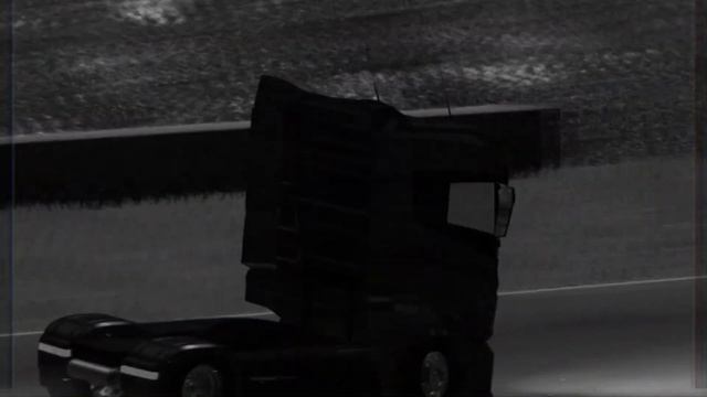 дальнобойщик украл фуру и начал наваливать боком. смотреть онлайн