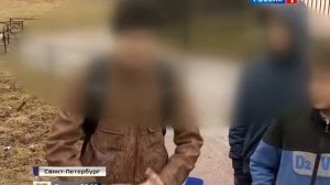В Питере школьник ударил ножом учителя.