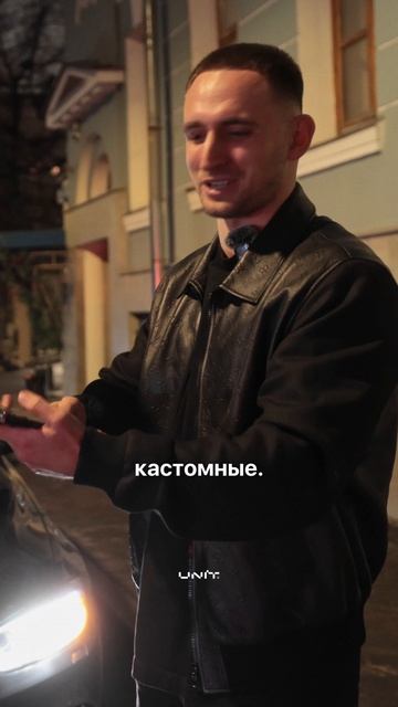 МИША ЛИТВИН торгуется за iPhone из КАРБОНА! #shortvideo смотреть онлайн