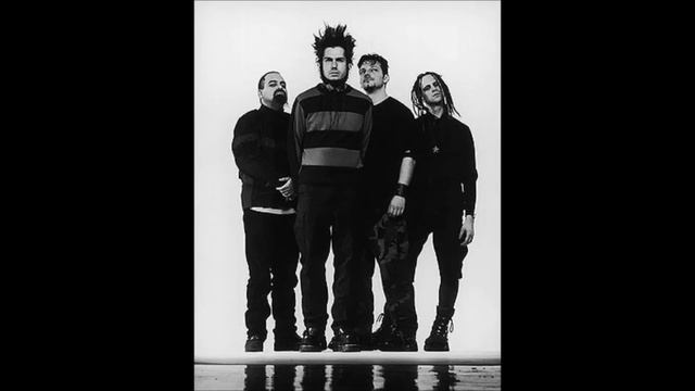 Static X - Pieces смотреть онлайн