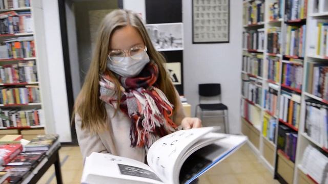 КНИЖНАЯ ОХОТА | Сновидения Набокова, Души и печатная машинка для Власты