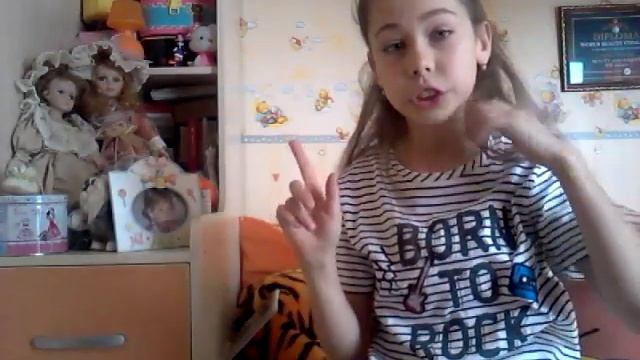 Что лежит в пакете?Конкурс на канцелярию на 10лайков смотреть онлайн